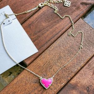 Ari Heart Pendant Necklace Gold Pink